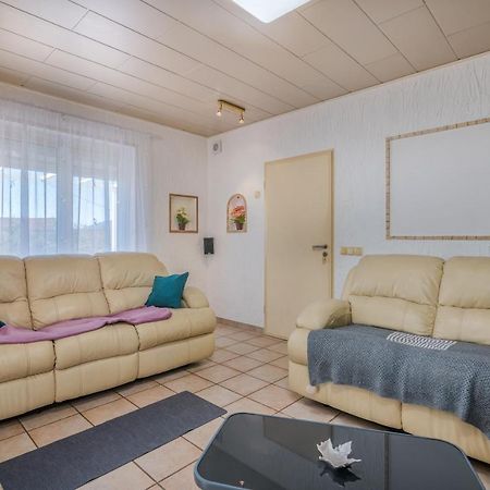 Holiday Home Nika Linardići المظهر الخارجي الصورة