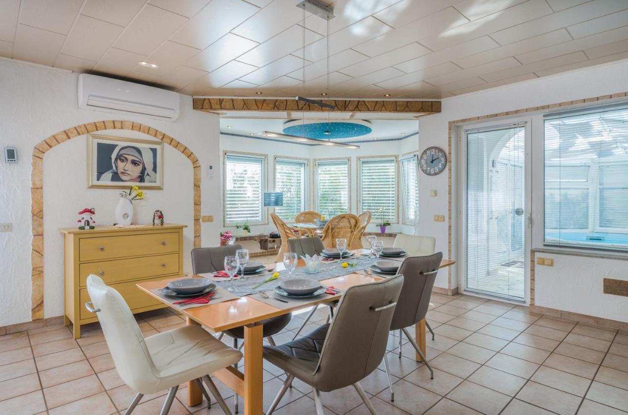 Holiday Home Nika Linardići المظهر الخارجي الصورة