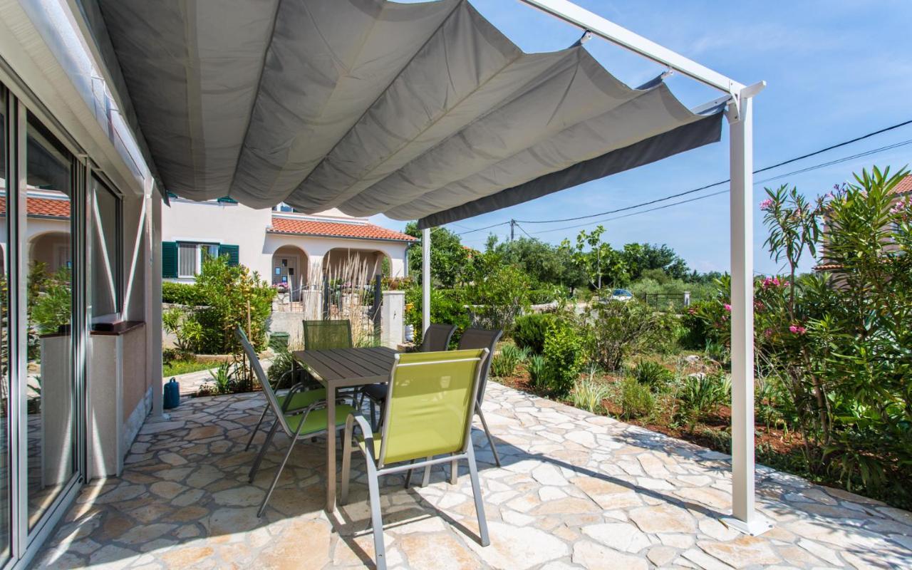 Holiday Home Nika Linardići المظهر الخارجي الصورة